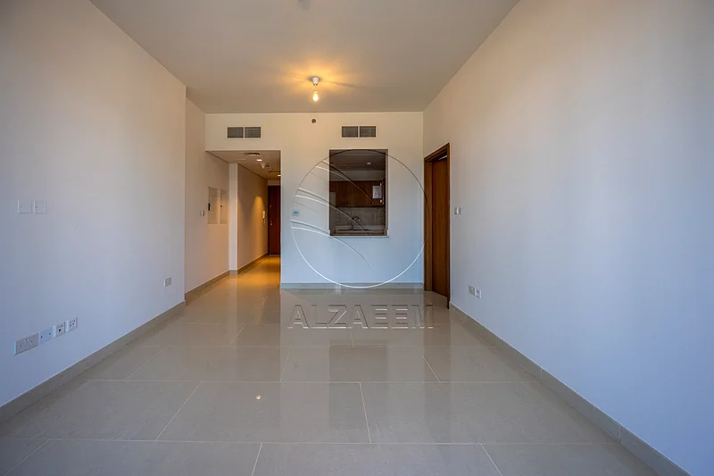 Corner Unit with Balcony | Premium Location63841717733123110