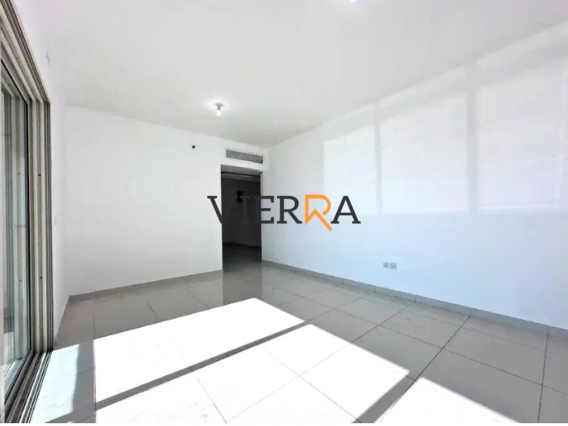 2BHK + Balcony | Sea View | High Floor63845633403905111