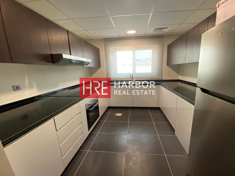 End Corner | Single Row | Closed Kitchen64003482322051114