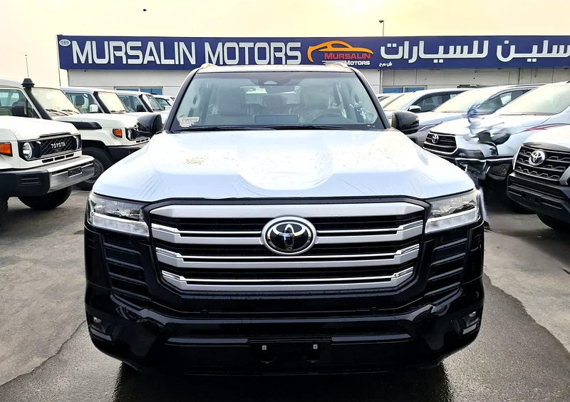 Toyota Landcruiser GXR 3.5L 2025 TT Full Black Petrol With Radar (Export Only)63484694232835112