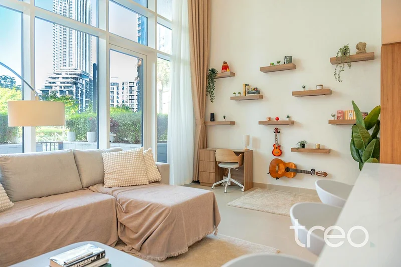 Duplex | High-End Renovated | Direct Park Access64026244524545111