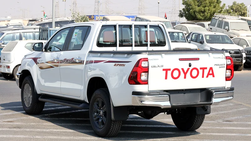 TOYOTA HILUX SR5 2.7L MT D/C 4x463488014348675114
