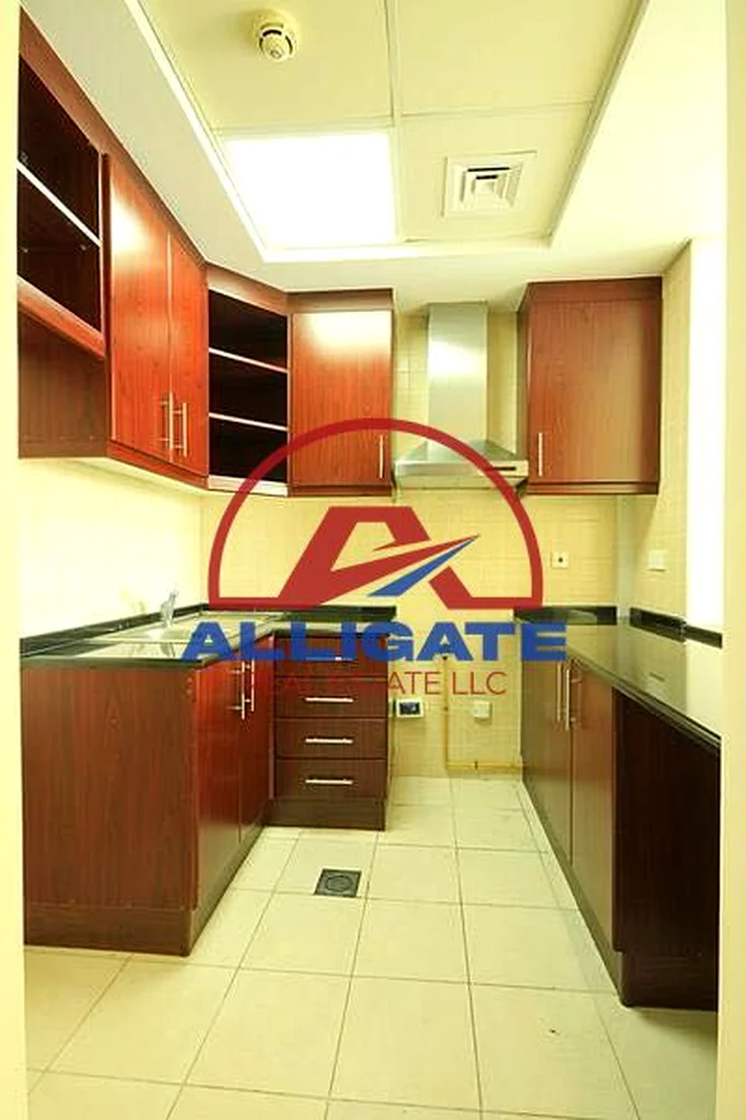 GOOD DEAL || STUDIO FOR SALE || CLOSE TO METRO STATION || WELL MAINTAINED ||63935901564418114