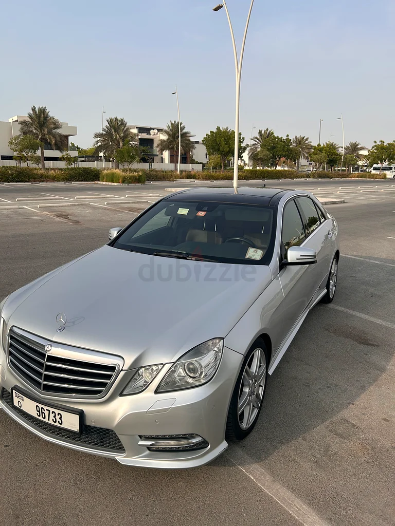 2013 Mercedes E300 | GCC specs634884107041291115