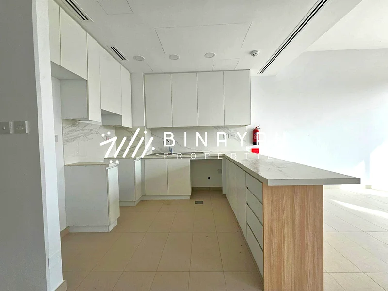 Single Row  |  Ready  |  Near to Pool and Park63735398047490114
