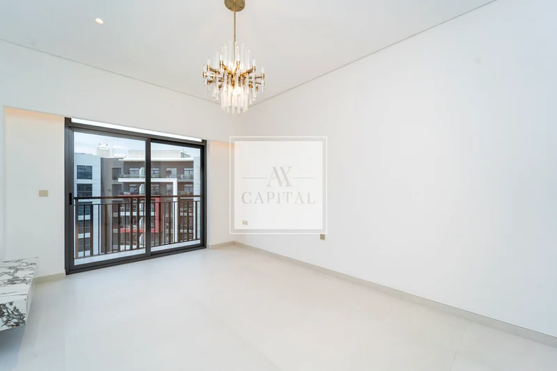 Top Floor | Pool View | 6 Cheques | AC Free63764982818561111