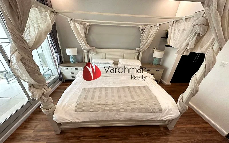 LUXURIOUS1 BR | FULLY FURNISHED | CANAL VIEW63773828018049113