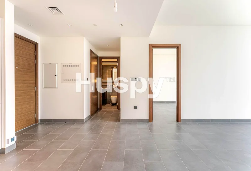 Pool View | With Study | Brand New63759269801985113