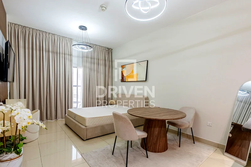Prime Location | Furnished | Vacant | Spacious63778150287745110