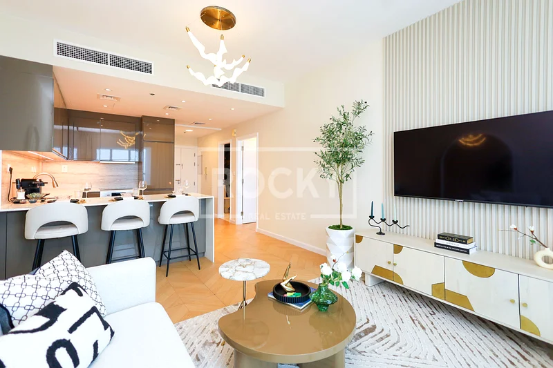 Newly Renovated | Full Sea View | Vacant unit64041372825473112
