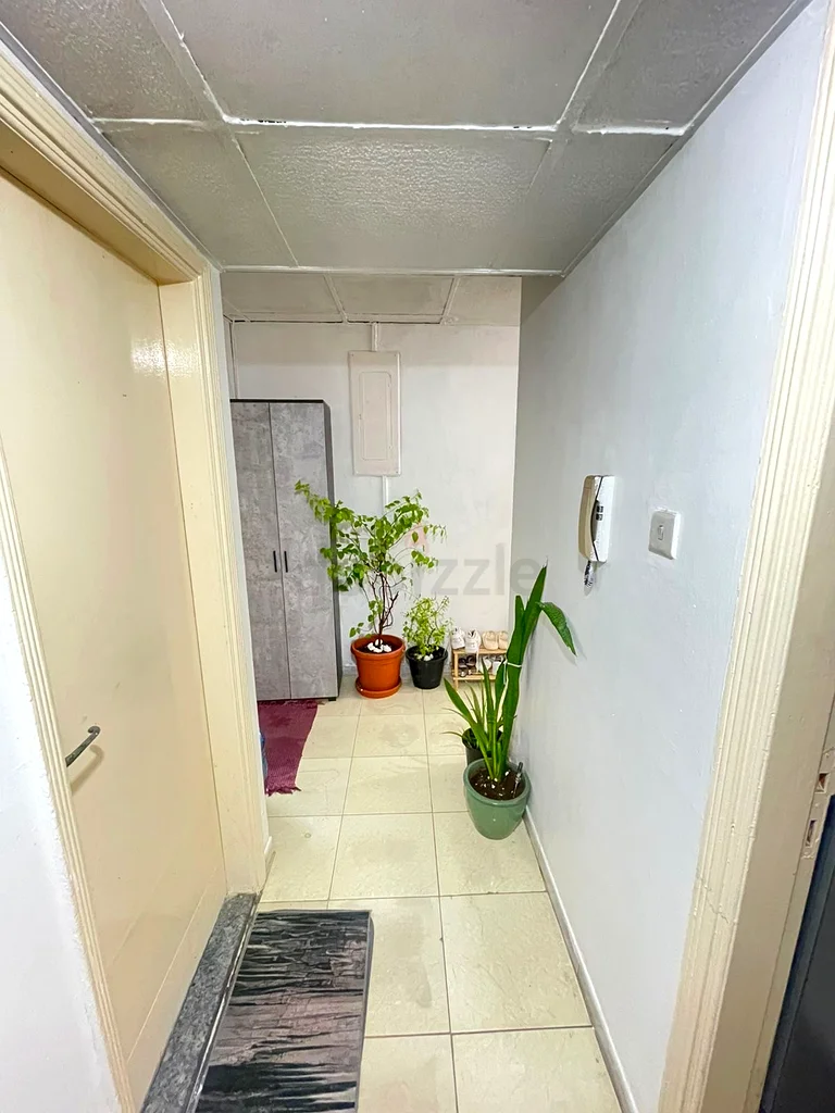 Fully furnished  for single male or female direct with owner63473570918787111