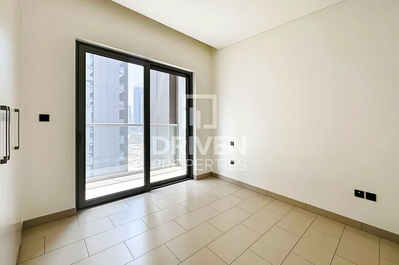 تصميم حديث وجاهز للانتقال | إطلالة على المسبح63757760372611114