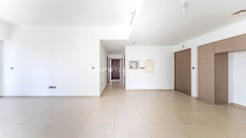 Chiller Free | Boulevard Facing | Spacious Layout63773052562177114