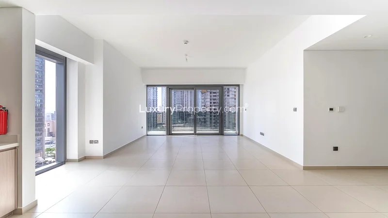 Chiller Free | Boulevard Facing | Spacious Layout63773052562177112