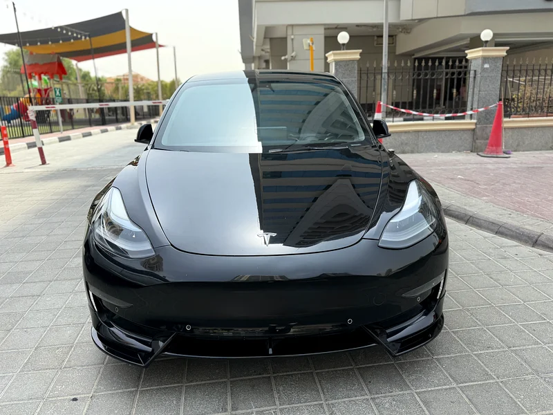 TESLA PERFORMANCE / GCC / ORIGINAL PAINT / FSH / 2 KEYS63490662013954112