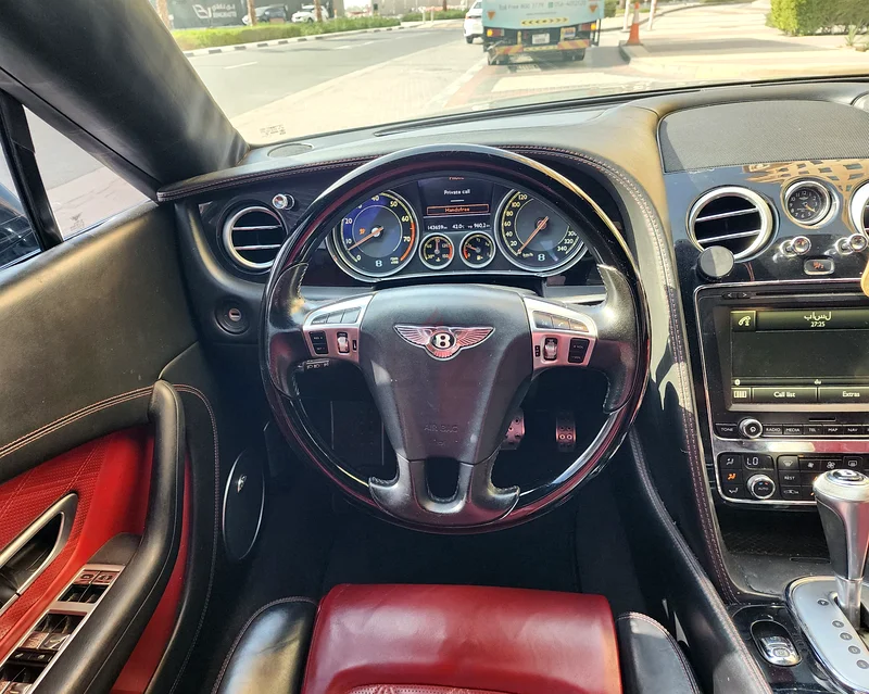 Bentley Continental63479390358403111