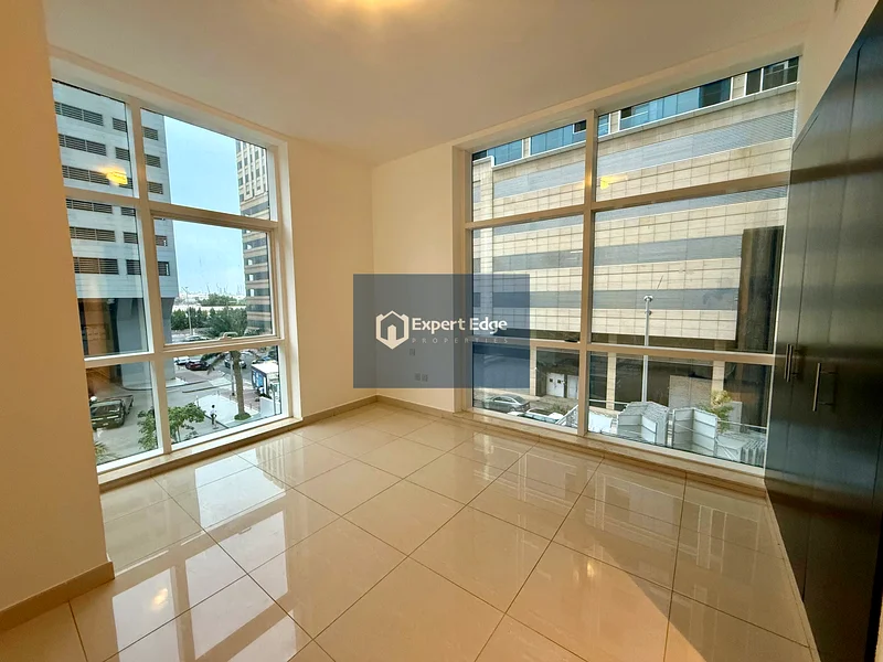 Modern 2BR | Vacant | Prime Location63745935039489110