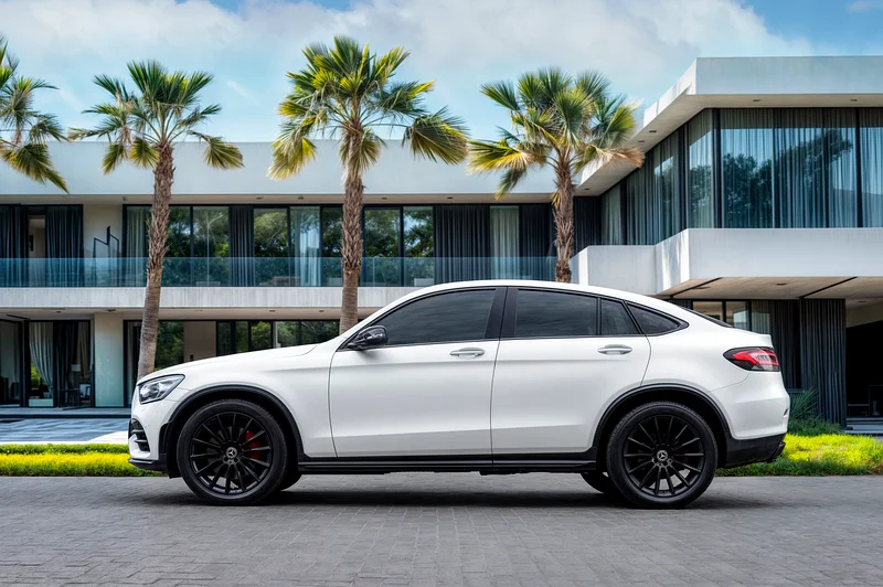 3,721 P.M  |  0% Downpayment | Mercedes-Benz GLC200 | Stunning!63488245938946111