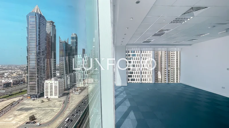 وحدة زاوية | مجهزة | قريبة من المترو63618504781827111