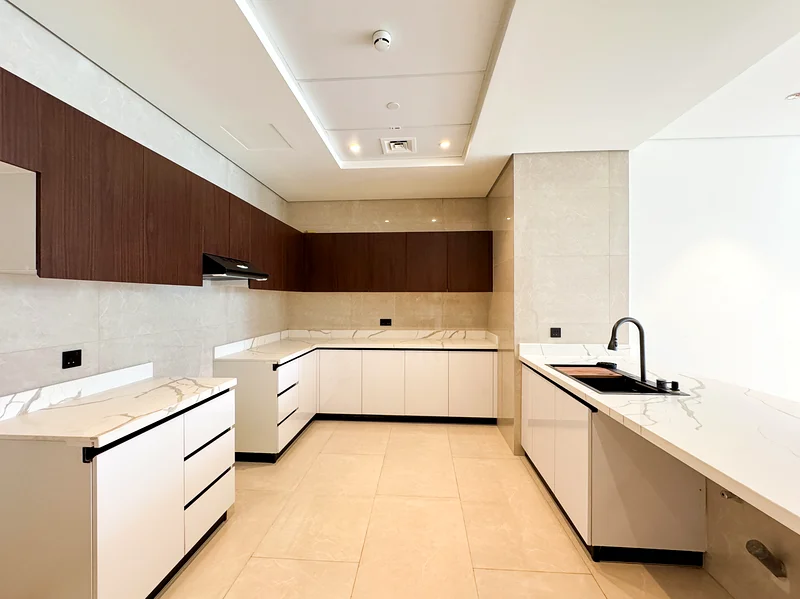 Elegant | Spacious | Brand New | Low Floor63780462417283113