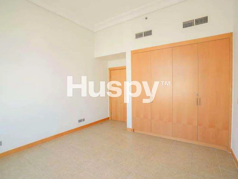 High Floor | Upgraded | Vacant on Transfer64009545778306114
