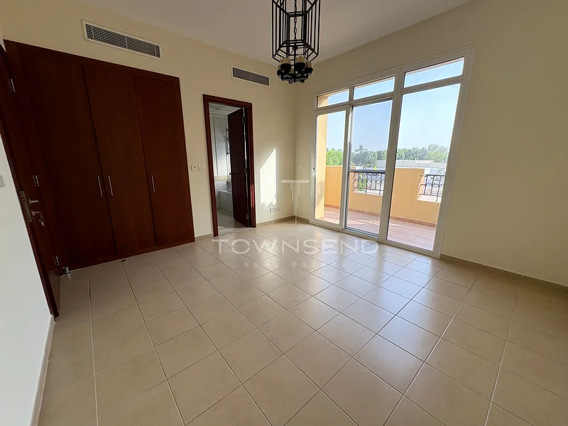 Opposite The Pool | C Type | Single Row63919567490818112