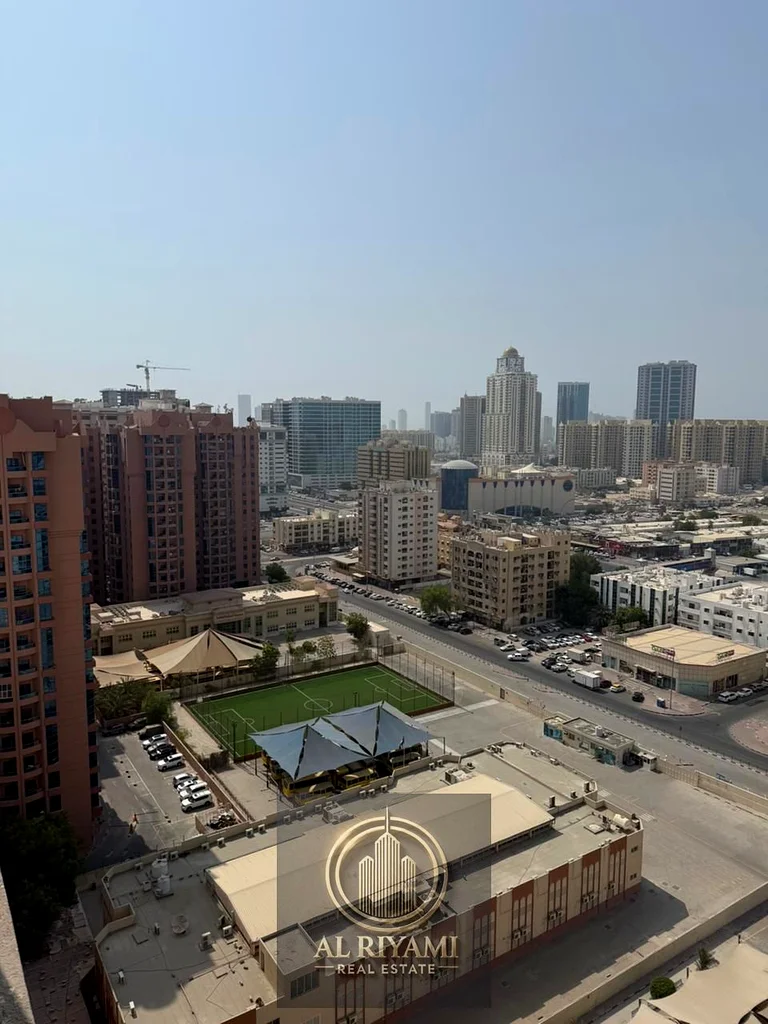إذا كنت تبحث عن العيش أو الاستثمار، فاحجز وحدتك الآن في برج نعيم جيم. هذا هو المكان المناسب لك.63885988136834110
