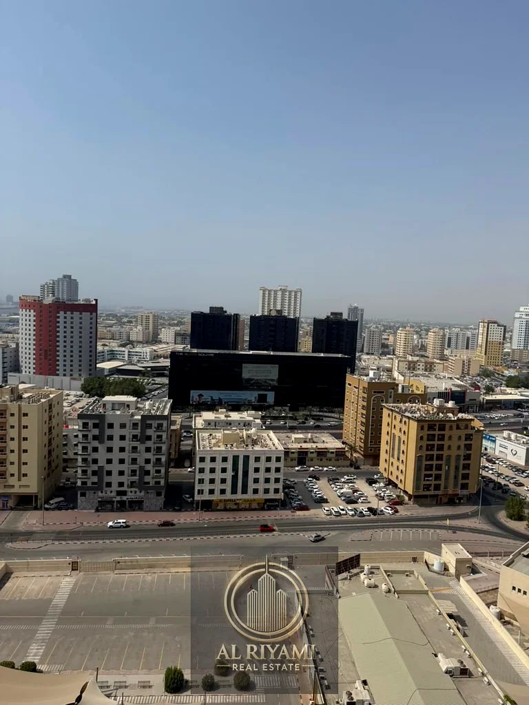 إذا كنت تبحث عن العيش أو الاستثمار، فاحجز وحدتك الآن في برج نعيم جيم. هذا هو المكان المناسب لك.63885988136834111