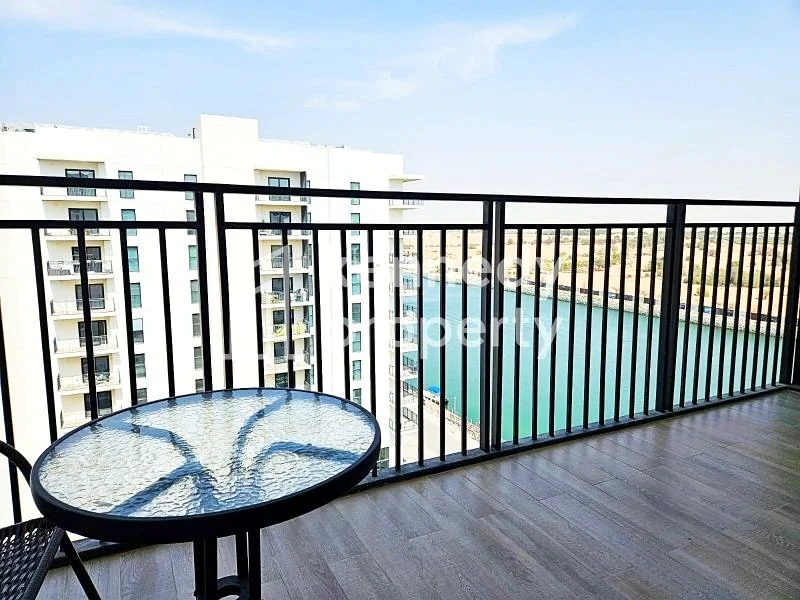 Canal Views | High Floor | Central Location63486079520515111