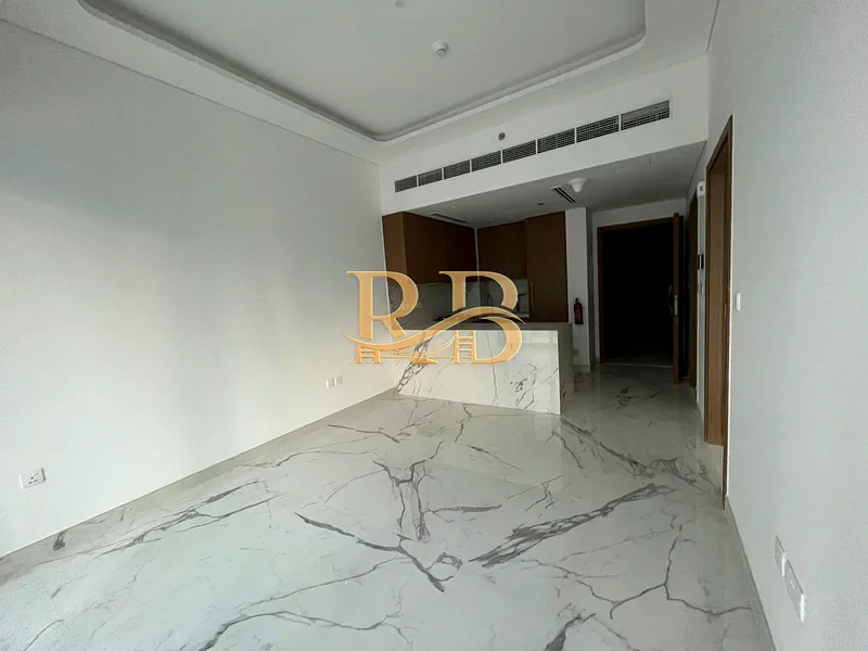 1BHK، غرفة نوم واحدة، للإيجار، جديدة بالكامل، عزيزي ريفييرا، المرحلة 4، واسعة، طابق عالٍ63803743365505113