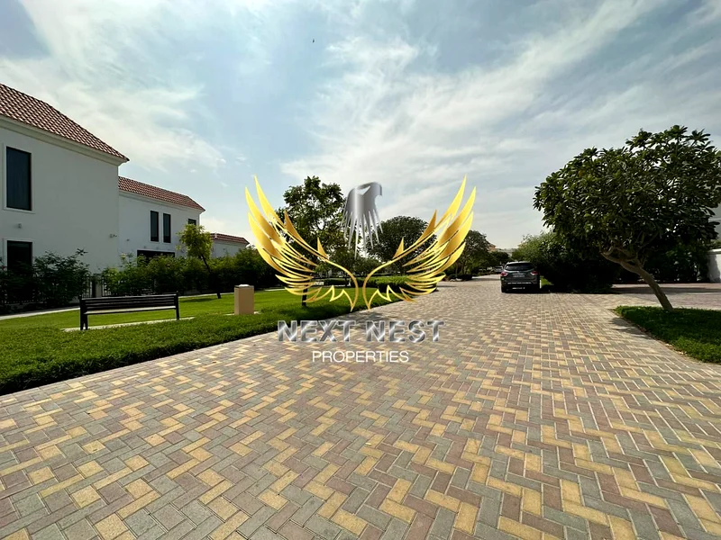 PRIME LOCATION \SINGLE ROW\NEAR TO PARK AND PLAYING AREAS63917144938241110