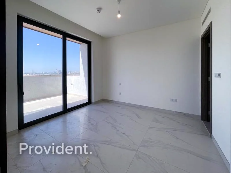 Rented | With Terrace | Burj View64016047045634111