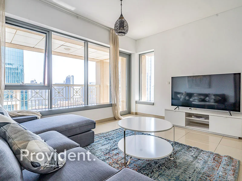 Fountain and BLVD View | Exclusive | Vacant63770622906242112