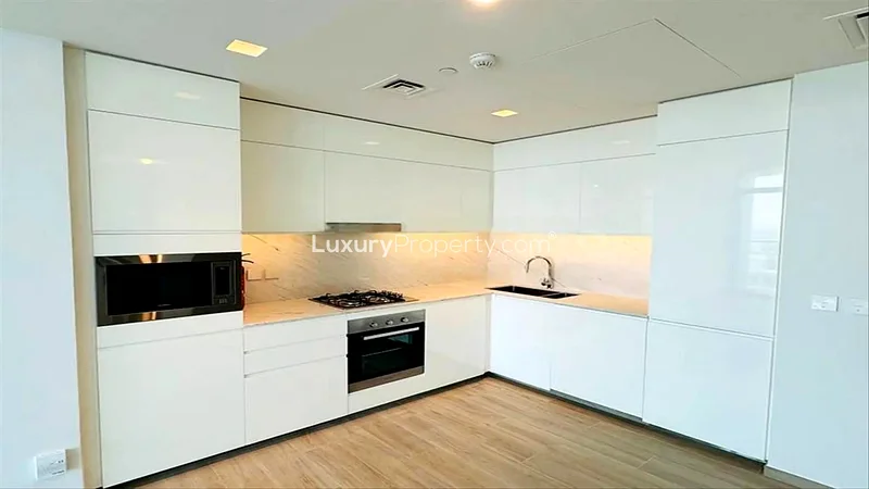 Waterfront View | High Floor | Chiller Free63760716306946113