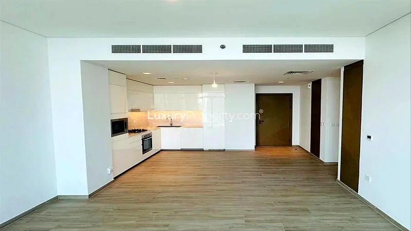 Waterfront View | High Floor | Chiller Free63760716306946111