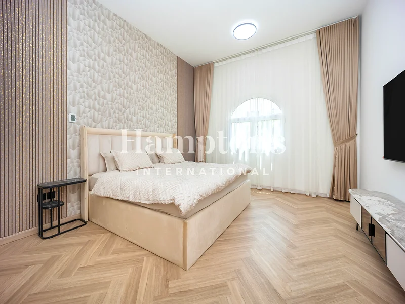 Vastu | Fully Furnished | Upgraded | Near Metro63936023175169113