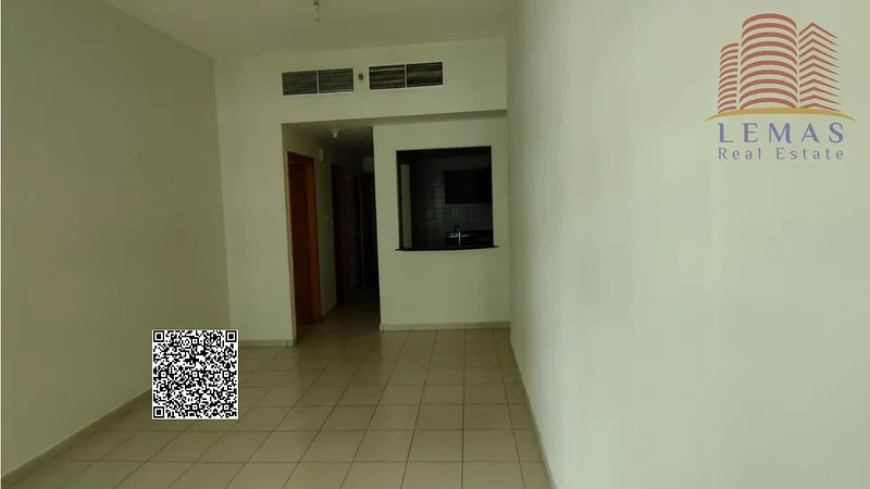 شقة من غرفة نوم واحدة للبيع نقدًا، بإطلالة جزئية على المدينة، ومطبخ مفتوح63887838480897112