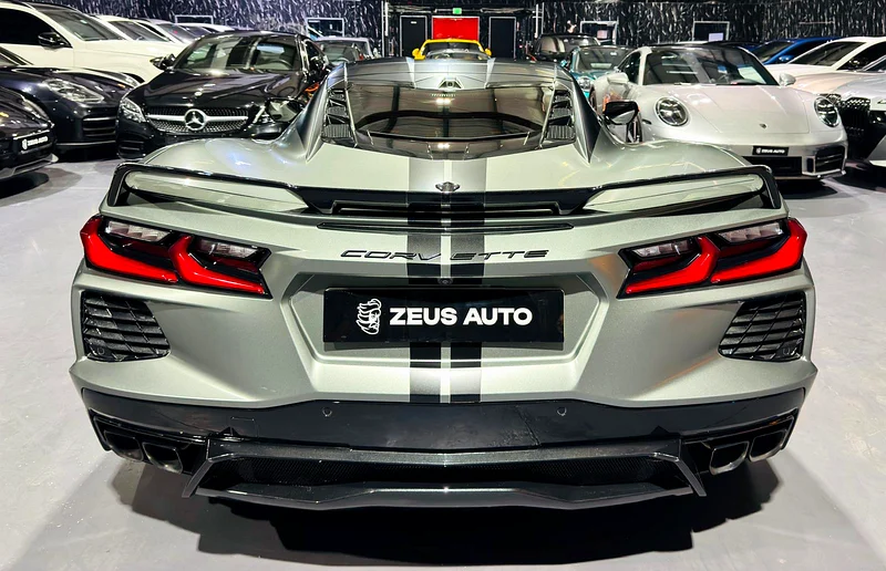 شيفروليه كورفيت ستيغراي 2LT 2023 | دول مجلس التعاون الخليجي | ضمن الضمان حتى مارس 2026، غطاء واقٍ لامع بالكامل63489421271043113