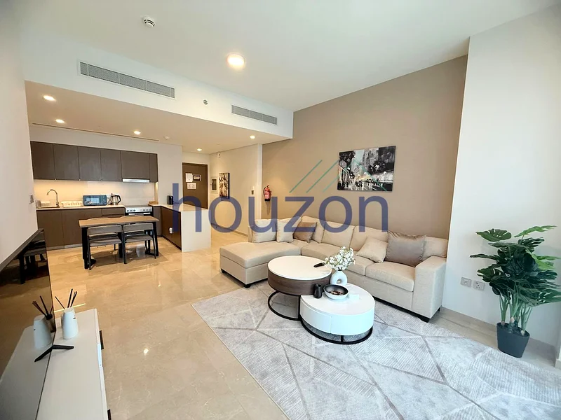 Bright + Modern 1BR | Prime Location | Furnished63772545955714110