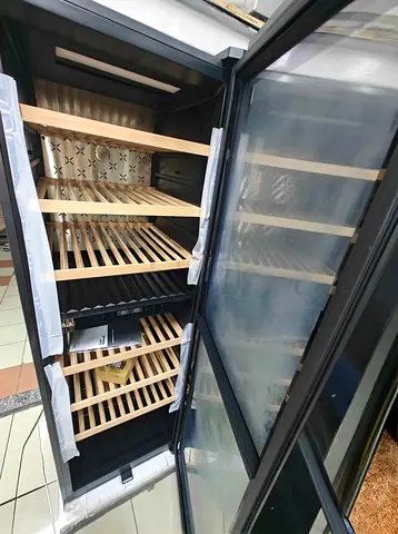 Solt Stock peice Wine Fridge premium collection