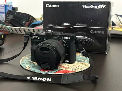 Canon G3X Powershot camera(G7X2 same sensor/24-600mm telescope lens)