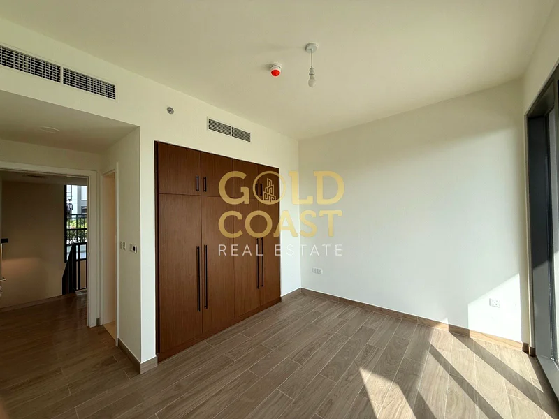 Exclusive 3BR + Maid Duplex | The Regent | Vacant and Ready to move | Fully Fitted Kitchen w/ Appliances | Multiple cheques63494539868161113
