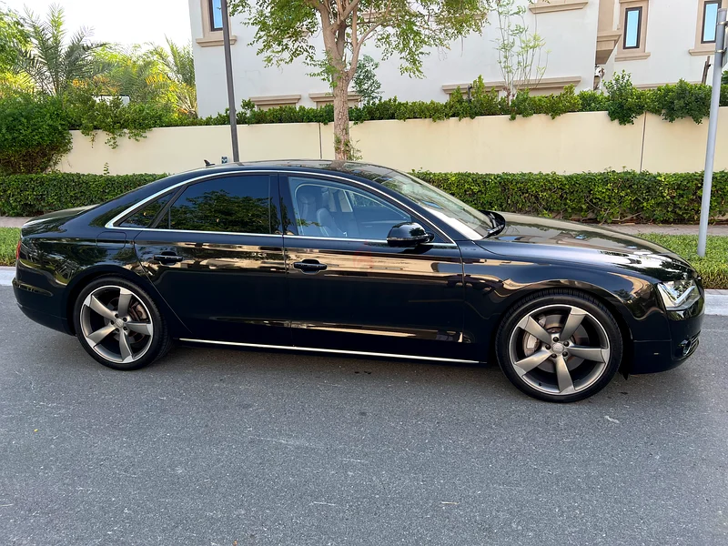 Behold: the 2011 Audi A8 4.2L V8 Quattro is out for sale.63481837986689111
