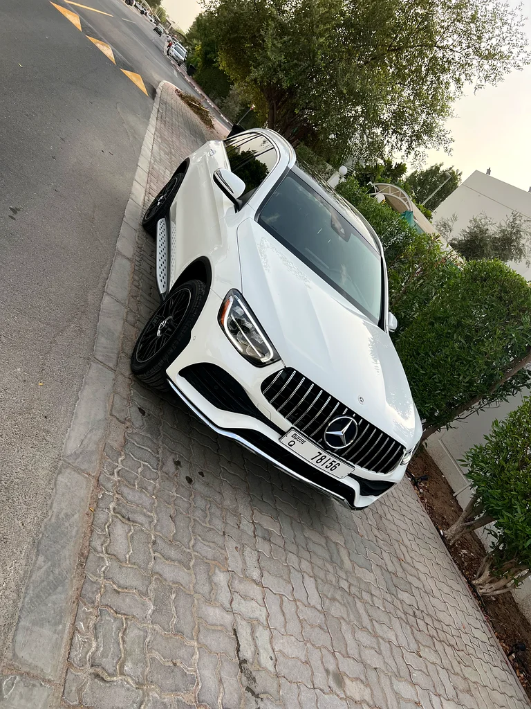 GLC 30063488644015234113