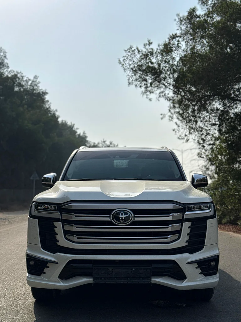 TOYOTA LAND CRUISER VXR 3.5L twin turbo 202463484570453763111