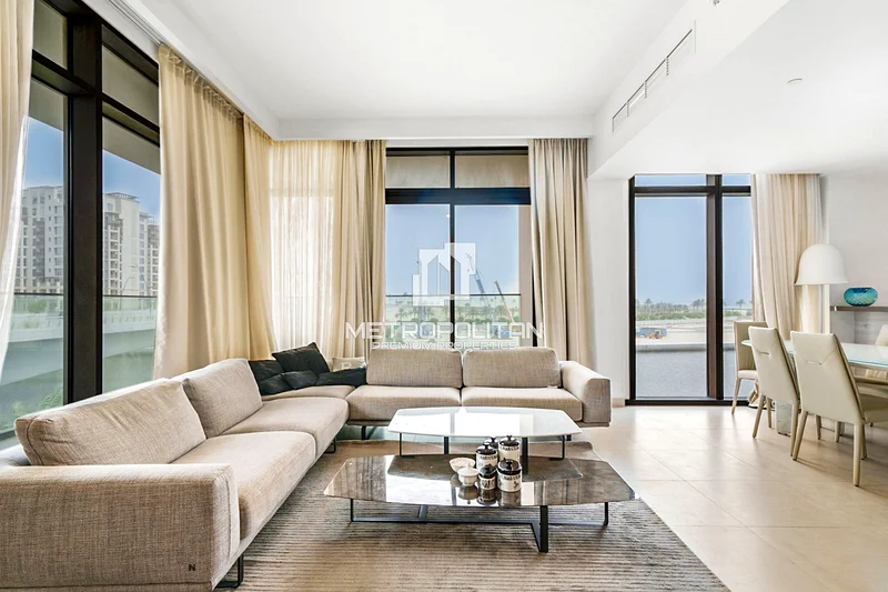Full Canal View| Corner Unit | Exclusive64025919739138110