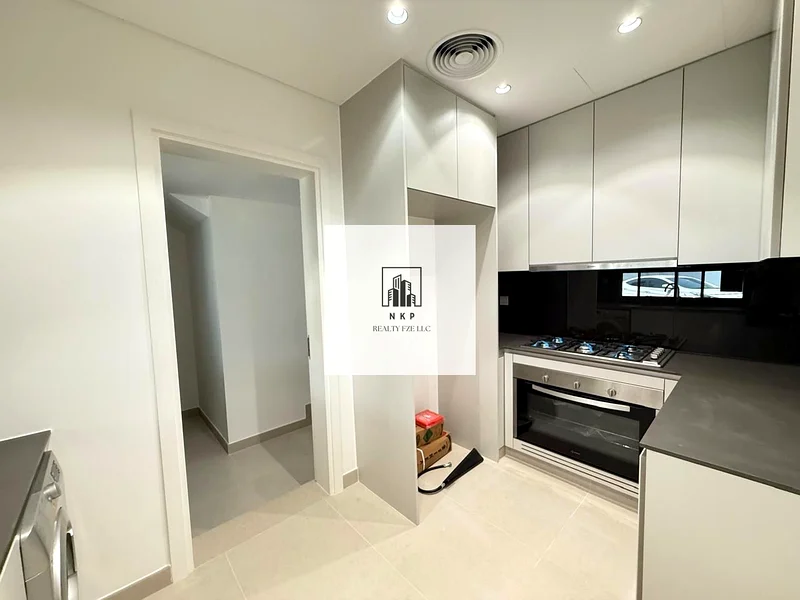 Spacious luxurious brand new 2bhk townhouse63654746555011112