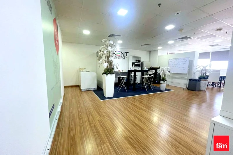 Fitted | High Floor | Lake View | Combined | DMCC63838122956673114