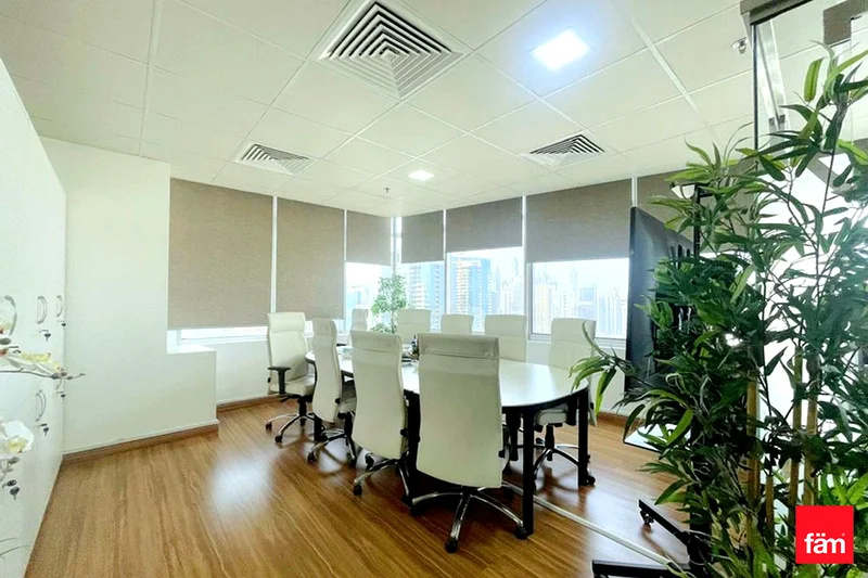 Fitted | High Floor | Lake View | Combined | DMCC63838122956673111