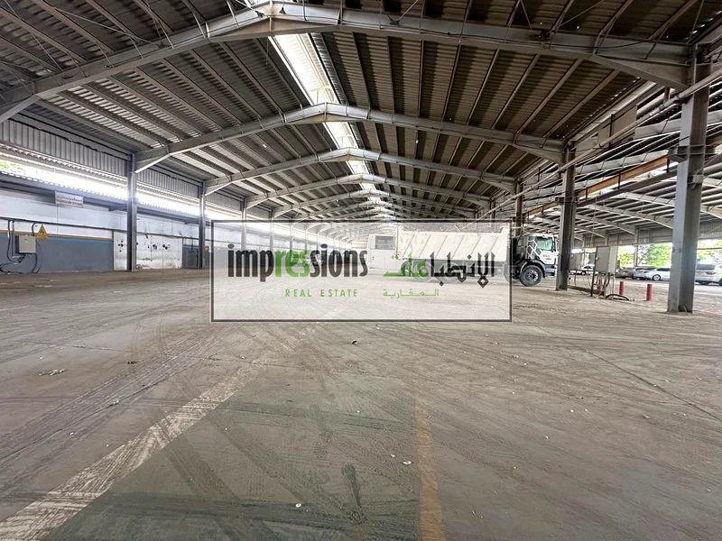 Warehouse for Rent – Sajja Industrial Area, Sharjah | 64,000 Sq. Ft | 175 kW Power | AED 40/Sq. Ft63622481655169114